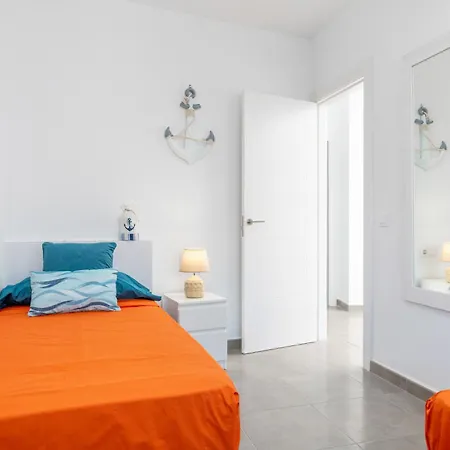 Sparrow Ла-Санта