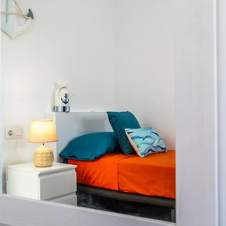 Sparrow Apartment